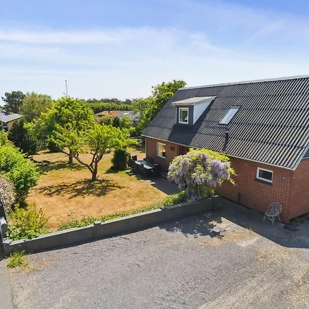 Angelie - 350m From The Sea By Interhome * Neksø