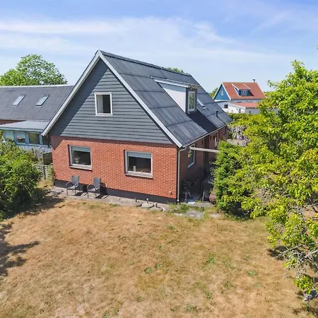 Angelie - 350m From The Sea By Interhome شقة Neksø